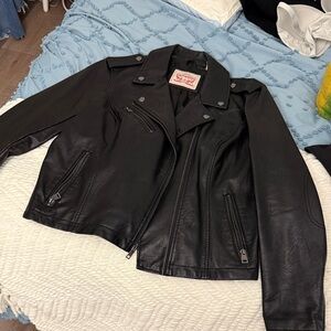 Stylish Black Leather Jacket for Women